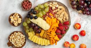 Easy and Healthy Snack Ideas for Work: Stay Energized and Focused